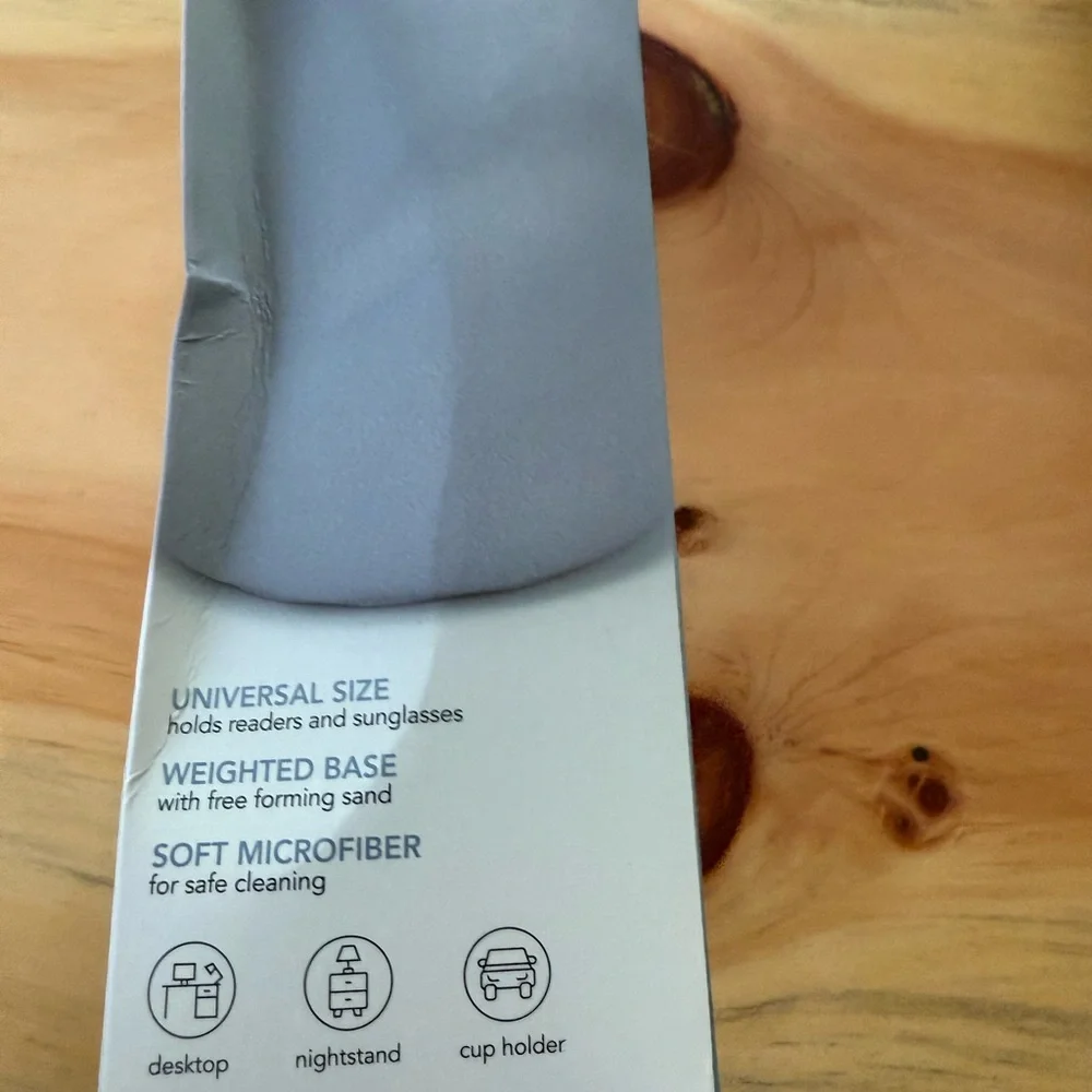 Gray eye glass microfiber holder